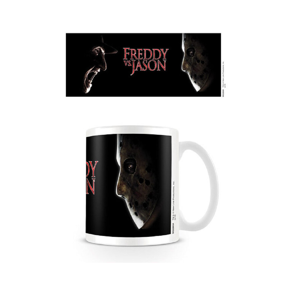 Caneca de terror Freddy Vs Jason