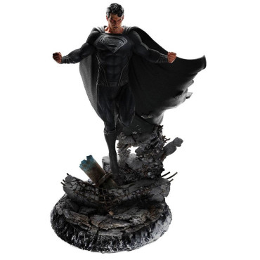 Figura Superman fato preto Liga da Justiça de Zack Snyder