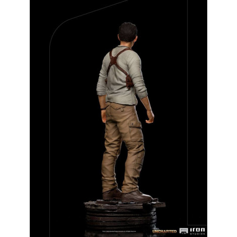 Figura 1/10 Nathan Drake Uncharted Iron Studios Art Scale 20 cm