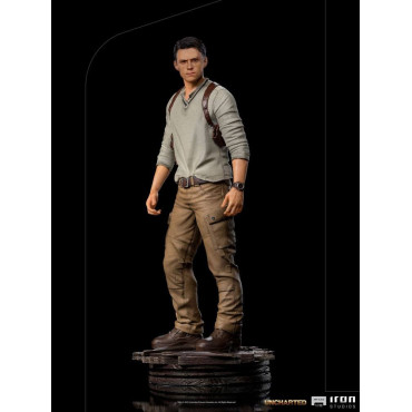 Figura 1/10 Nathan Drake Uncharted Iron Studios Art Scale 20 cm