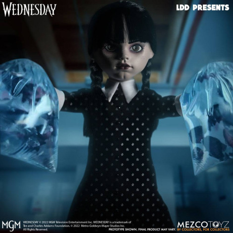 Wednesday Addams Mezco Toyz Bonecos Mortos-Vivos Figura