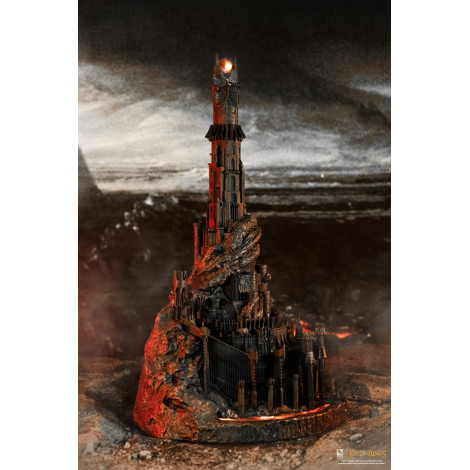 Capacete Sauron 1:1 com Torre Negra Pure Arts