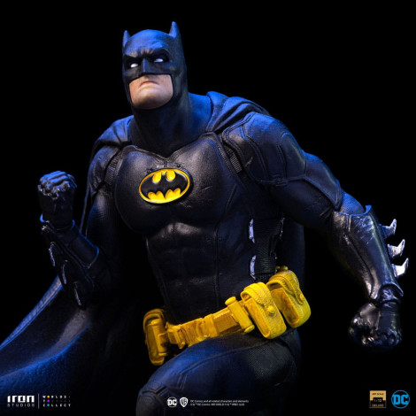 Dc Comics Figura 1/10 Bds Art Scale Batman Deluxe (Black Version Exclusive) Heo Eu Exclusive 30 Cm