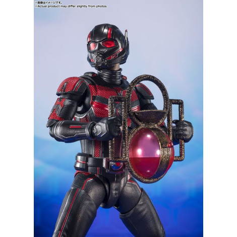 Homem-Formiga e a Vespa: Figura de Quantumania S.H. Figuarts Homem-Formiga 15 Cm