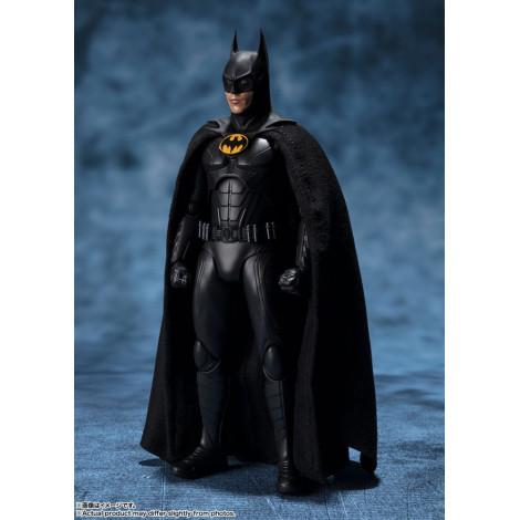 Figura do Flash S.H. Figuarts Batman 15 Cm