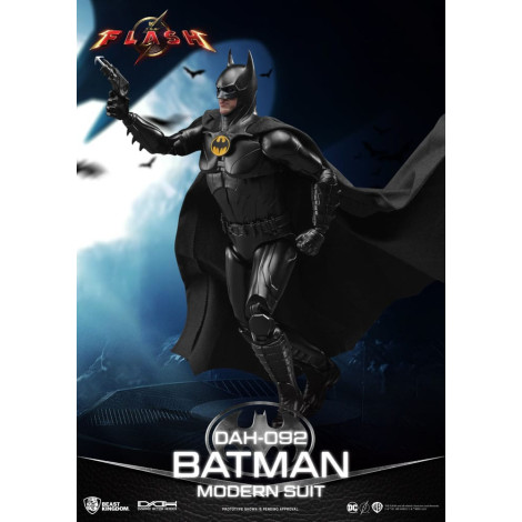 The Flash Figure Dynamic 8Ction Heroes 1/9 Batman Modern Suit 24 Cm