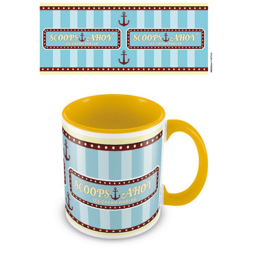 Caneca Stranger Things Scoops Ahoy Inside Colour