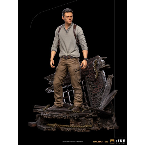 Nathan Drake Deluxe Figure à escala artística de Uncharted