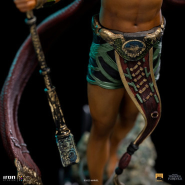 Pantera Negra: Wakanda Forever Figura 1/10 Deluxe Art Scale King Namor 27 Cm