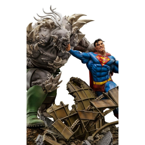 Superman DC Comics Figura 1/10 Bds Escala de Arte Vs Doomsday Heo Eu Exclusivo 30 Cm