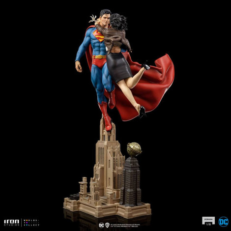 Superman Diorama Dc Comics 1/6 & Lois 57 Cm