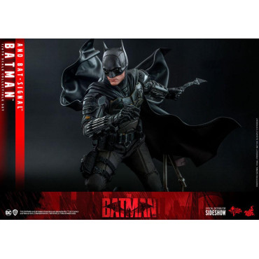 Movie Masterpiece 1/6 Batman com Bat-Sinal 31 Cm A Figura do Batman