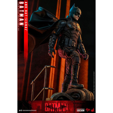 Movie Masterpiece 1/6 Batman com Bat-Sinal 31 Cm A Figura do Batman