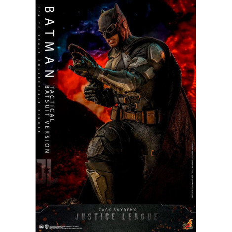 Figura 1/6 Batman (versão tática do fato de morcego) 33 Cm Zack Snyder`S Liga da Justiça