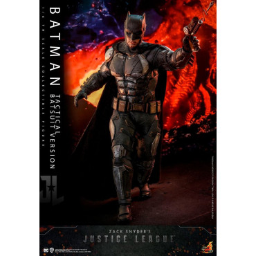 Figura 1/6 Batman (versão tática do fato de morcego) 33 Cm Zack Snyder`S Liga da Justiça