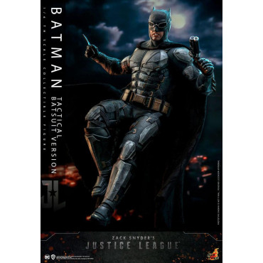 Figura 1/6 Batman (versão tática do fato de morcego) 33 Cm Zack Snyder`S Liga da Justiça