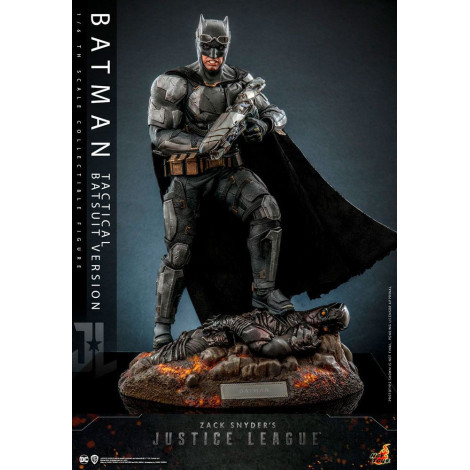 Figura 1/6 Batman (versão tática do fato de morcego) 33 Cm Zack Snyder`S Liga da Justiça