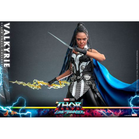 Figura 1/6 Valquíria 28 Cm Thor: Amor e Trovão Obra-prima