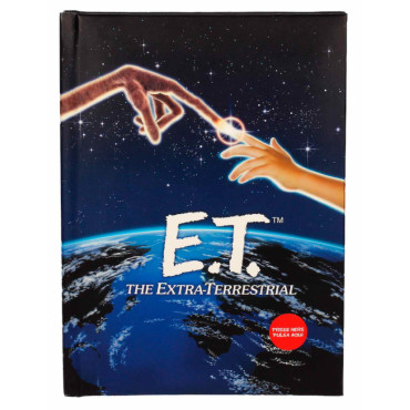 Caderno com E.T. leve. O...
