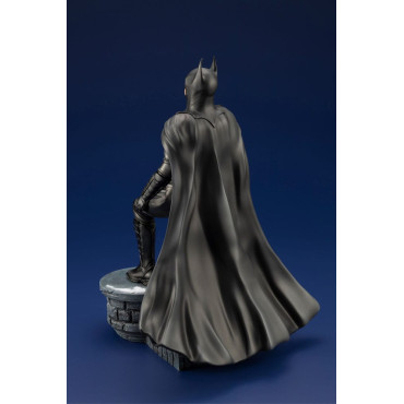 Dc Comics Pvc Artfx Figura 1/6 The Flash Movie Batman 34 Cm