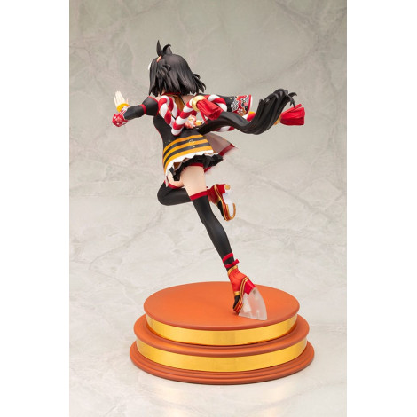 Figura Uma Musume Pretty Derby Pvc 1/7 Ultrapassando o Calor Invasor Kitasan Preto 30 Cm