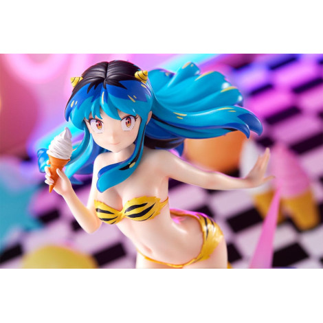 Urusei Yatsura Figura Artfxj Pvc 1/7 Lum 24 Cm