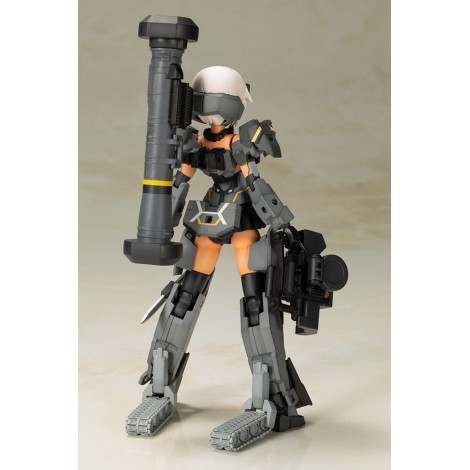 Figura Armação Braços Menina Modelo Plástico Kit Gourai-Kai (Preto) Com Fgm148 Tipo Míssil Anti-Tanque 16 Cm