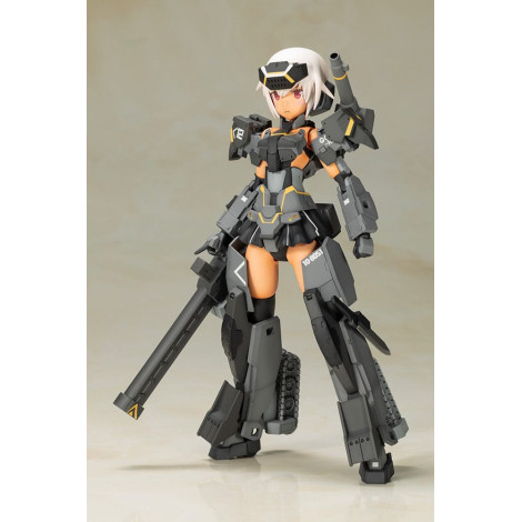 Figura Armação Braços Menina Modelo Plástico Kit Gourai-Kai (Preto) Com Fgm148 Tipo Míssil Anti-Tanque 16 Cm