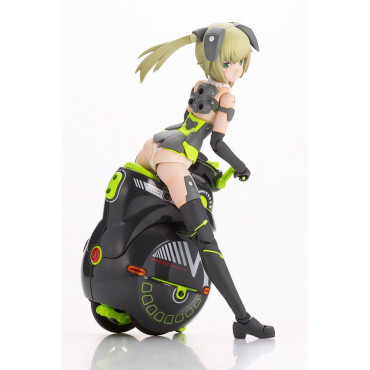 Figura Armação Braços Menina Modelo Plástico Kit Innocentia (Racer) & Noseru (Racing Specs Ver.) 15 Cm