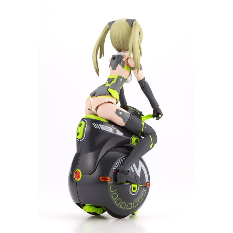 Figura Armação Braços Menina Modelo Plástico Kit Innocentia (Racer) & Noseru (Racing Specs Ver.) 15 Cm