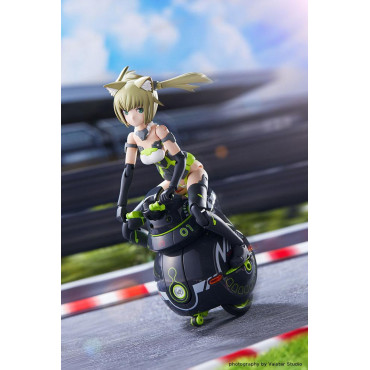 Figura Armação Braços Menina Modelo Plástico Kit Innocentia (Racer) & Noseru (Racing Specs Ver.) 15 Cm