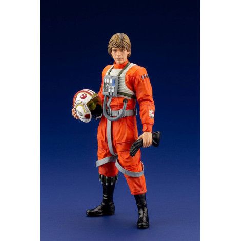 Star Wars Figura Artfx+ 1/10 Luke Skywalker Piloto de X-Wing 17 Cm