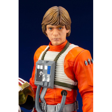 Star Wars Figura Artfx+ 1/10 Luke Skywalker Piloto de X-Wing 17 Cm