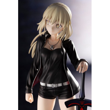 Figura Fate/Grand Order Pvc 1/7 Sabre/Altria Pendragon (Alter) Casual Ver. 24 Cm