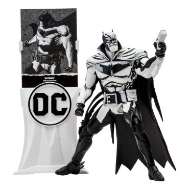 Figura do Batman Edição Sketch (Batman: Cavaleiro Branco) (Etiqueta Dourada) 18 Cm Dc Multiverso