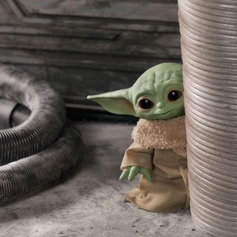 Peluche falante Bebé Yoda O Mandaloriano 19 cm