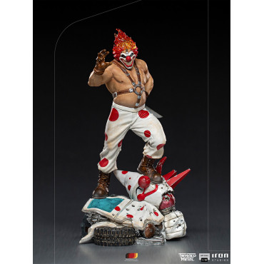 Figura de Sweet Tooth de Twisted Metal em escala artística