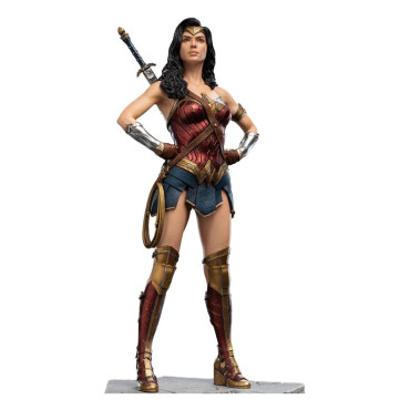 Zack Snyder's Justice League 1/6 Wonder Woman 37 Cm Figure