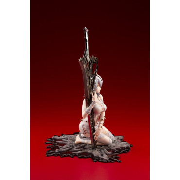 Figura Código Vein Artfxj Pvc 1/7 Io Cuddling The Sword 24 Cm