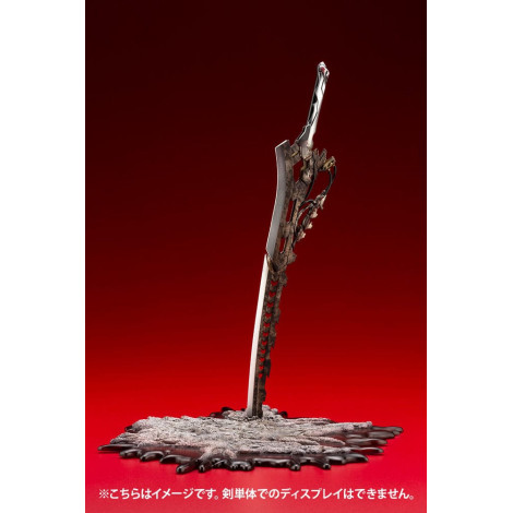 Figura Código Vein Artfxj Pvc 1/7 Io Cuddling The Sword 24 Cm