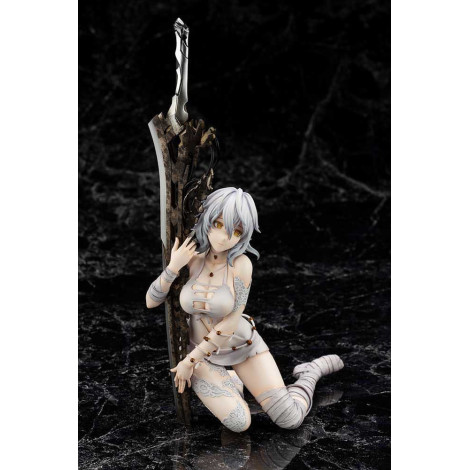 Figura Código Vein Artfxj Pvc 1/7 Io Cuddling The Sword 24 Cm