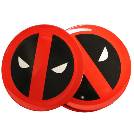 Conjunto de placas com o logotipo de Deadpool