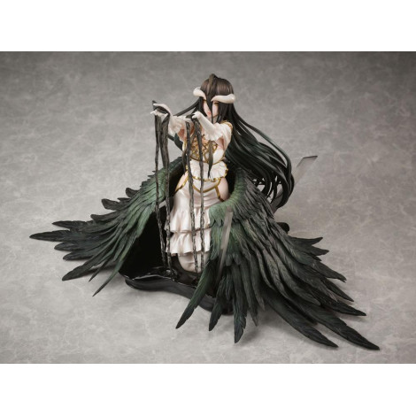 Overlord Figura 1/7 Albedo Vestido Branco Ver. 17 Cm