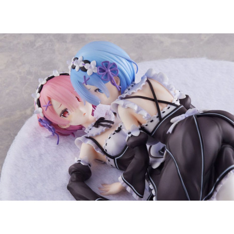 Figura Re:Zero Iniciando a Vida em Outro Mundo 1/7 Ram & Rem 9 Cm