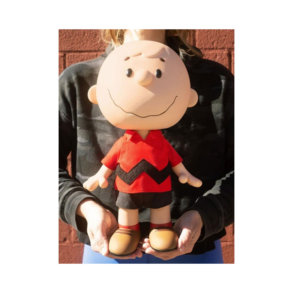 Supersize Figure Snoopy Charlie Brown T-Shirt vermelha