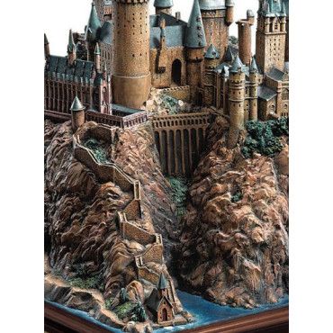 Figura de diorama de Hogwarts de Harry Potter