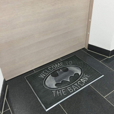 Batman Batcave Borracha Doormat