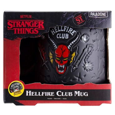 Caneca Stranger Things Hellfire Club em relevo