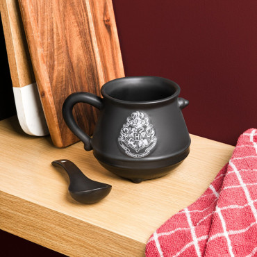 Taza caldero mágico cerámica y cuchara Hogwarts 1