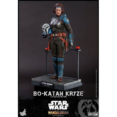 Figura Bo-Katan Hot Toys O Mandaloriano 28 cm